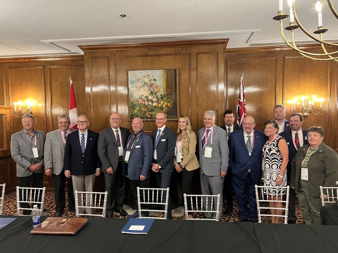 Warden and AMO 2023 delegates