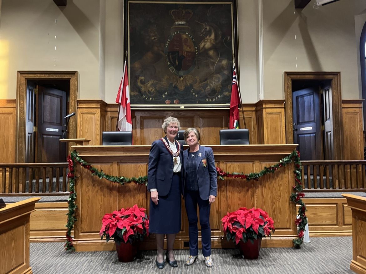 Warden Aina DeViet and Deputy Warden Cathy Burghardt-Jesson 